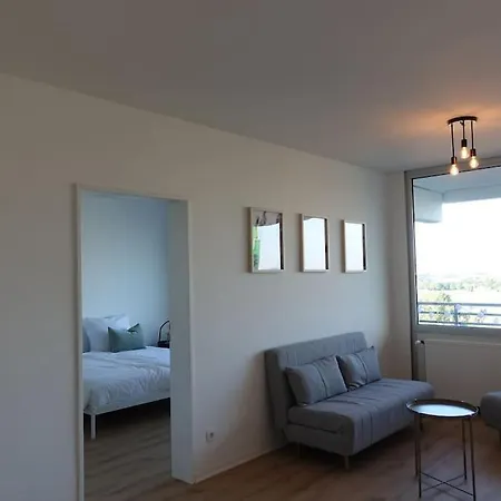 Rheinblick - Wohnung Direkt Bei Duesseldorf Mit Toller Aussicht Neuss Exterior photo