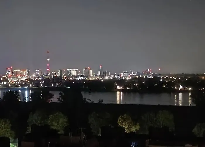 Rheinblick - Wohnung Direkt Bei Duesseldorf Mit Toller Aussicht